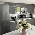 New Modern Apartment, Scandinavian Style, Ocean View, Huge Terrace Διαμέρισμα