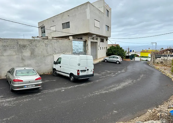 公寓 New Modern Apartment, Scandinavian Style, Ocean View, Huge Terrace