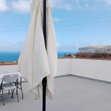 New Modern Apartment, Scandinavian Style, Ocean View, Huge Terrace Apartment Icod De Los Vinos