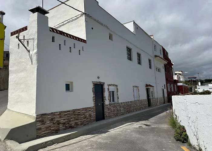 New Modern Apartment, Scandinavian Style, Ocean View, Huge Terrace